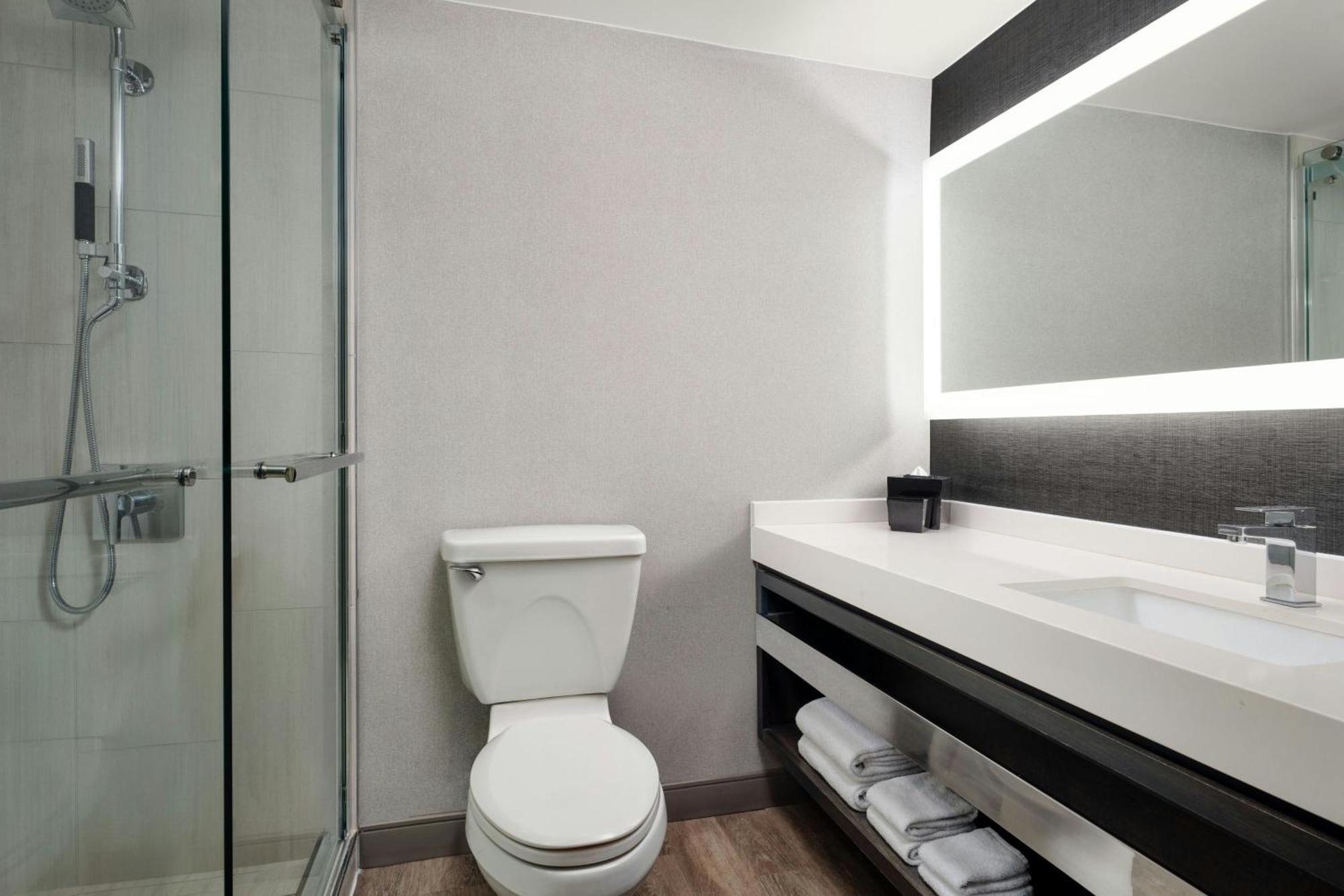 ארלינגטון The National Landing Hotel Crystal City מראה חיצוני תמונה